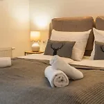 Rosie Design Chalet By Alpstay Lägenhet *