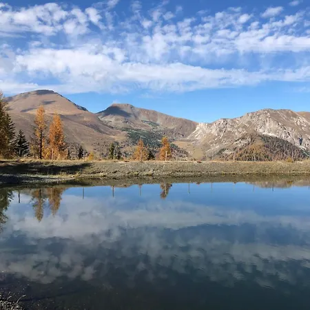 Rosie | Design | アパート バド クラインキルヒハイム